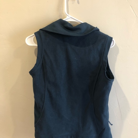 Columbia small women’s vest - Picture 2 of 2